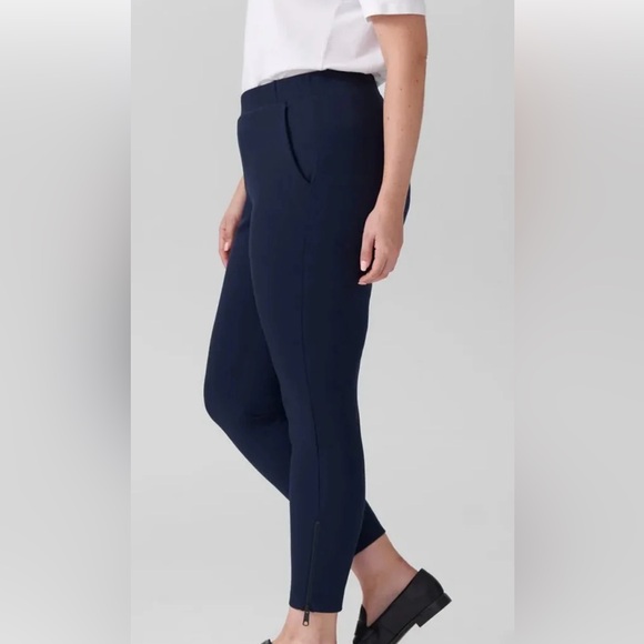 Universal Standard Women's Navy Pants - Picture 1 of 11